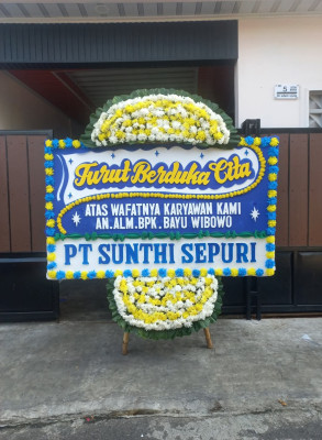 Papan Bunga Duka di Peunaron
