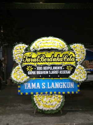 Papan Bunga Duka di Peunaron